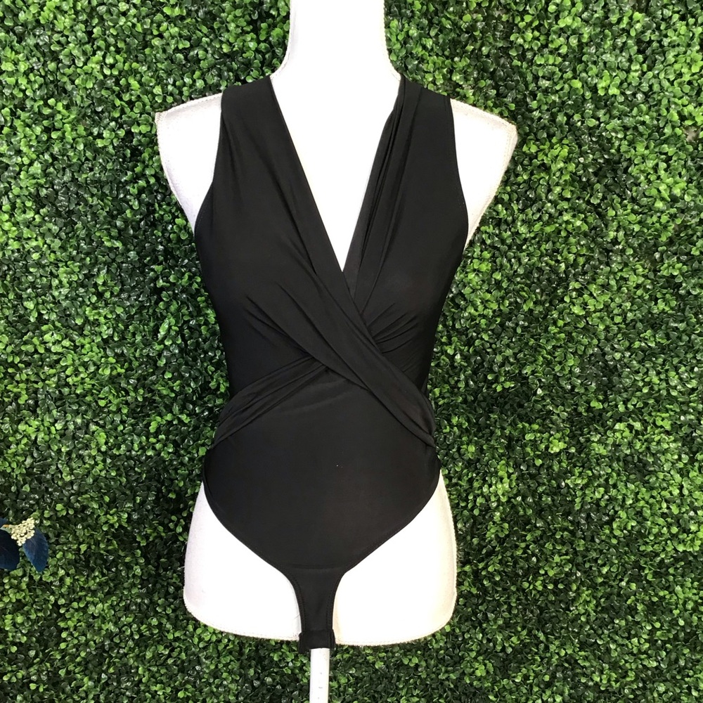 NWT Black v neck Bodysuit